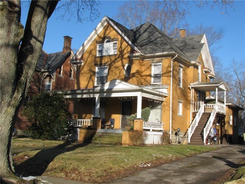 BRICK DUPLEX ON HISTORICAL BRICK EAGLE ST.