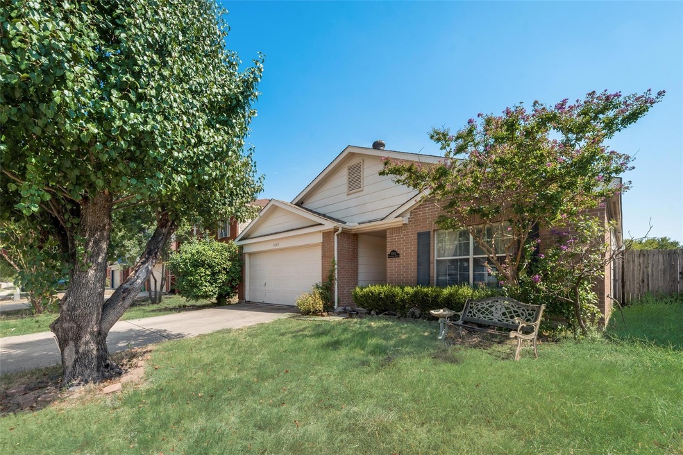 1005 Beechwood Dr, Denton, TX 76210 - photo 1