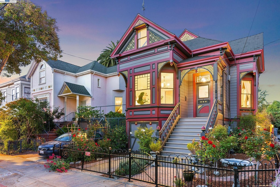 2919 Lorina St, Berkeley, CA 94705 - photo 1