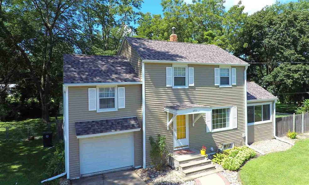 3511 Rownd St, Cedar Falls, IA 50613 - photo 1