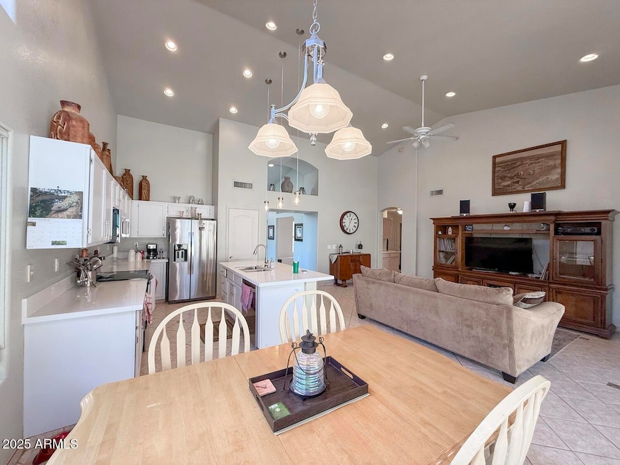 Under Contract $553,900