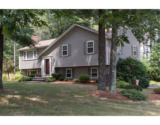 9 Pondview Rd, Norfolk, MA 02056 - photo 1