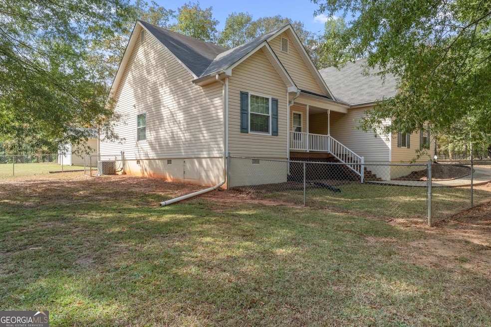 5092 W Mcintosh Rd, Griffin, GA 30223 - photo 1