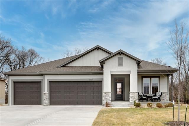 20071 226th Terrace, Spring Hill, KS 66083 - photo 1