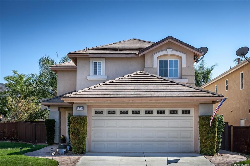 8753 Gracilior Ct, Escondido, CA 92026 - photo 1