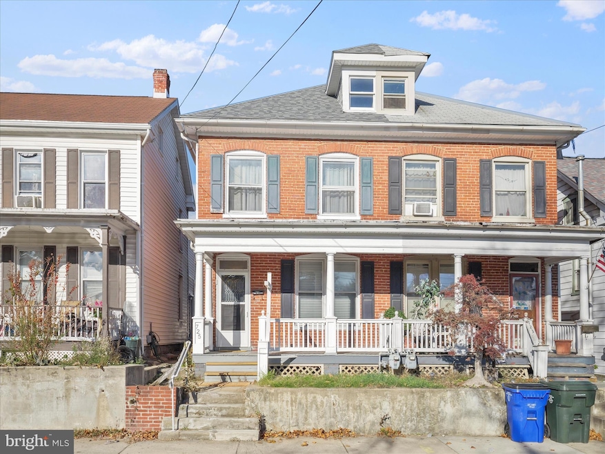 For Sale $224,900 • Co-Listing Agent