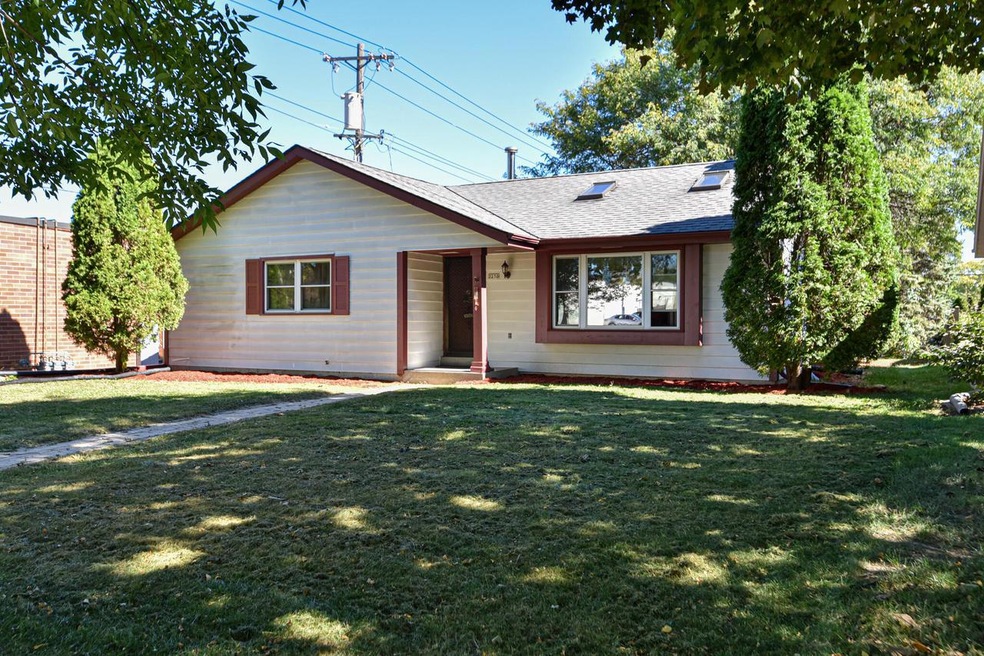 2250 N 117th St, Milwaukee, WI 53226 - photo 1