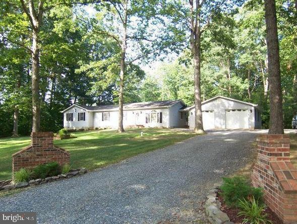 14002 Edward Gardiner Rd, Mechanicsville, MD 20659 - photo 1