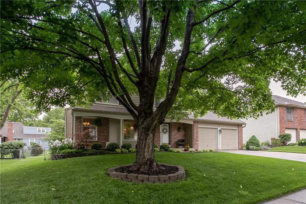 10316 Monrovia St, Lenexa, KS 66215 - photo 1