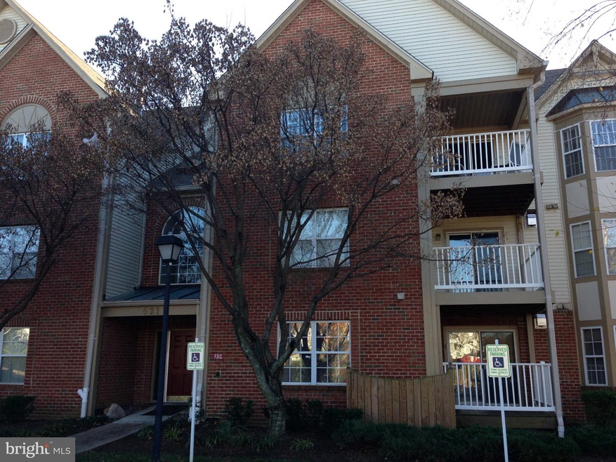 621 Admiral Dr unit 408, Annapolis, MD 21401 - photo 1