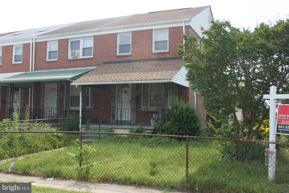 1921 Larkhall Rd, Dundalk, MD 21222 - photo 1