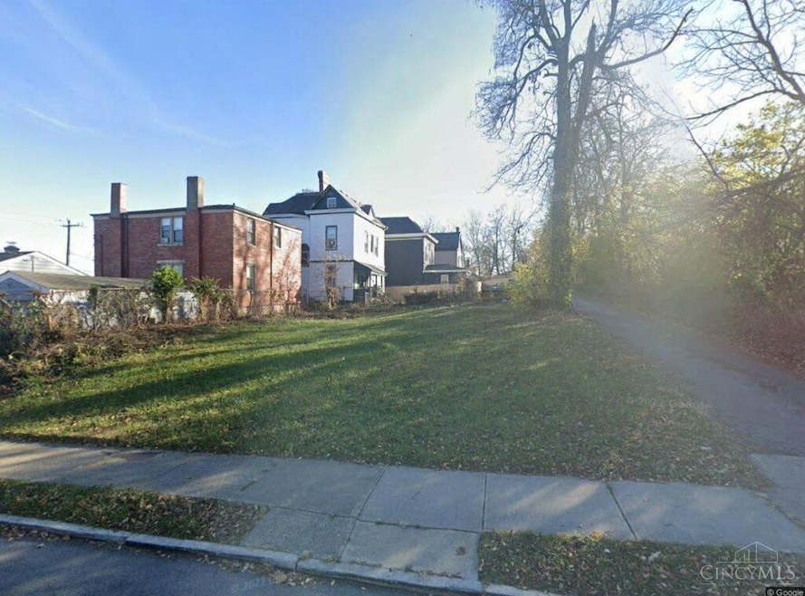 1019 Chapel St, Cincinnati, OH 45206 - photo 1