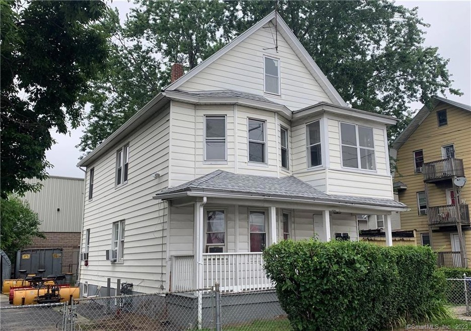 101 Cross St, Bridgeport, CT 06610 - photo 1