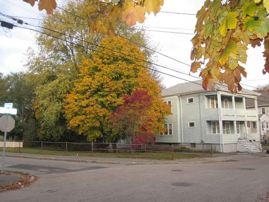 1/74 James Lancaster, Quincy, MA 02169 - photo 1