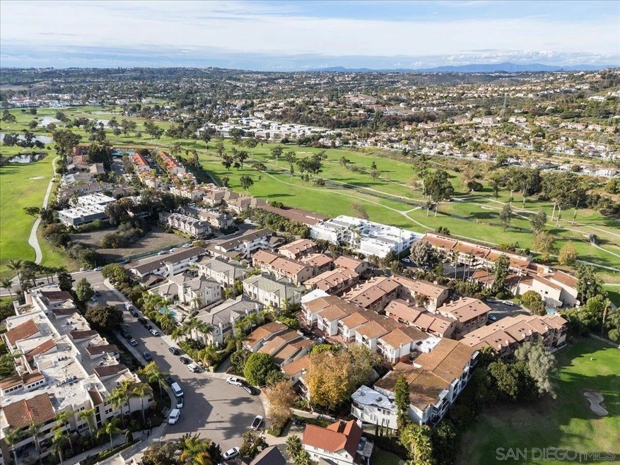 2630 Pirineos Way unit 5, Carlsbad, CA 92009 - photo 1