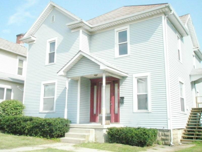 621 E Main St, Lancaster, OH 43130 - photo 1