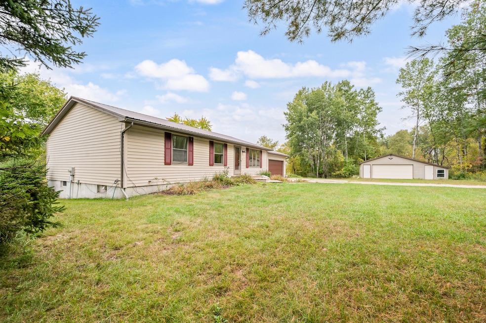 19802-NDavisonRd-BR-40