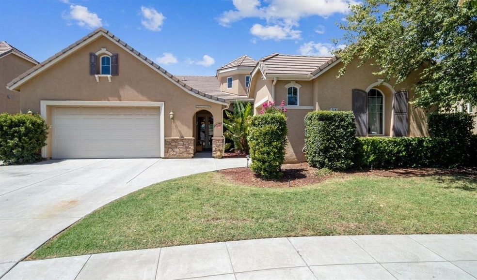 3243 Whiteash Ave, Clovis, CA 93619 - photo 1