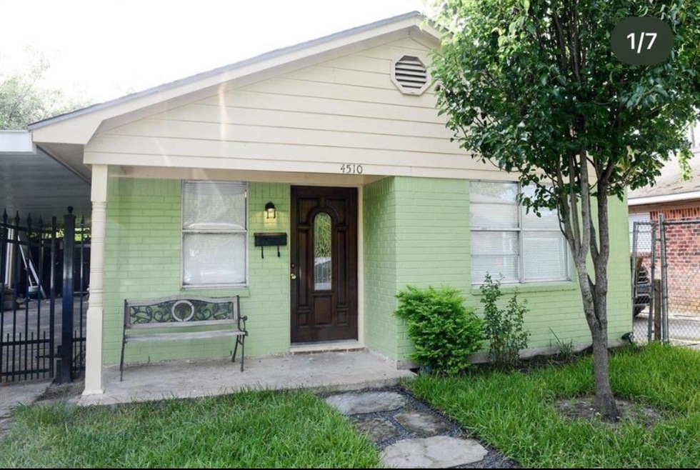 4510 Pecan Park Cir, Houston, TX 77018 - photo 1