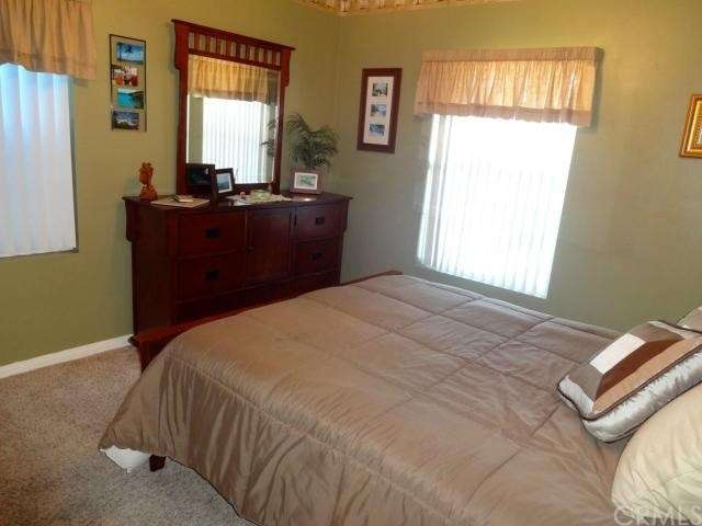 5603 Pepperwood Ave, Lakewood, CA 90712 - photo 1