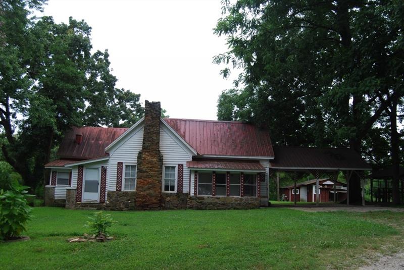 4687 Jim Hood Rd, Gainesville, GA 30506 - photo 1