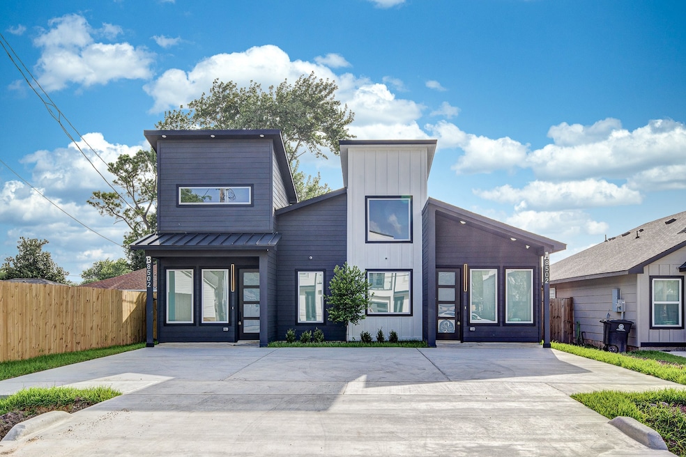 8502 Safeguard St unit A, Houston, TX 77051 - photo 1