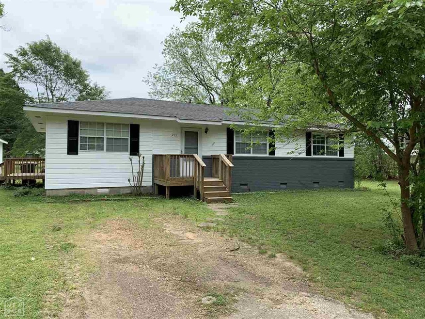 215 Woody Ln, Jonesboro, AR 72401 - photo 1