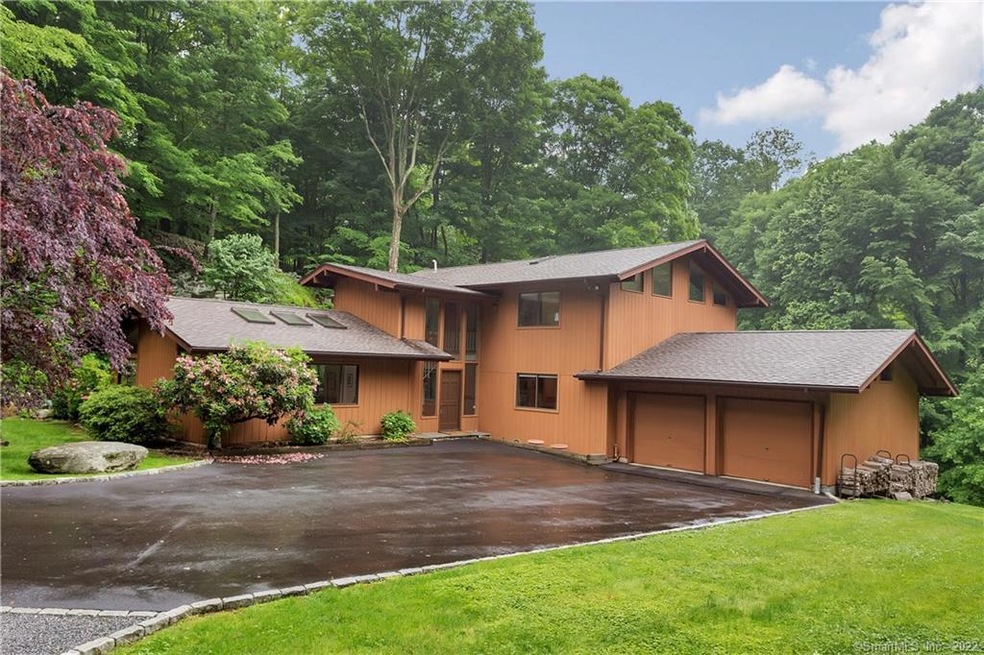 261 Guinea Rd, Stamford, CT 06903 - photo 1