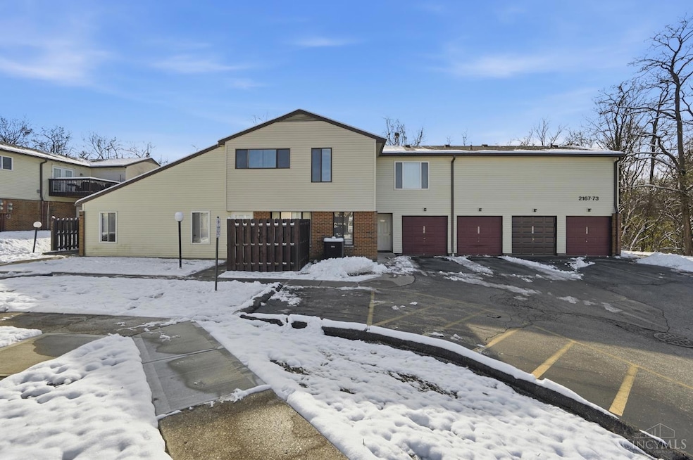 2171 Lincoln Ave, Cincinnati, OH 45224 - photo 1