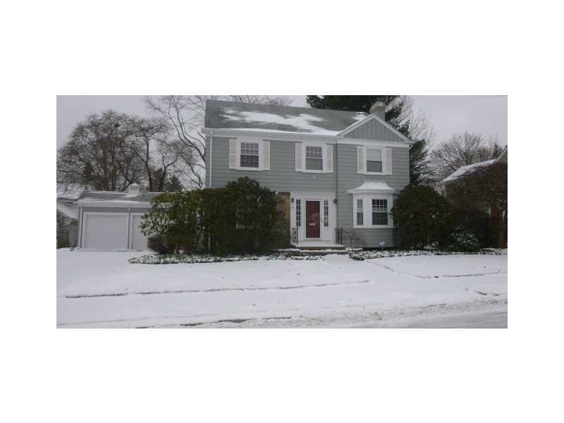 28 Sayles Ave, Pawtucket, RI 02860 - photo 1