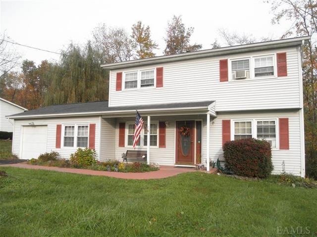71 Kretch Cir, Wappingers Falls, NY 12590 - photo 1