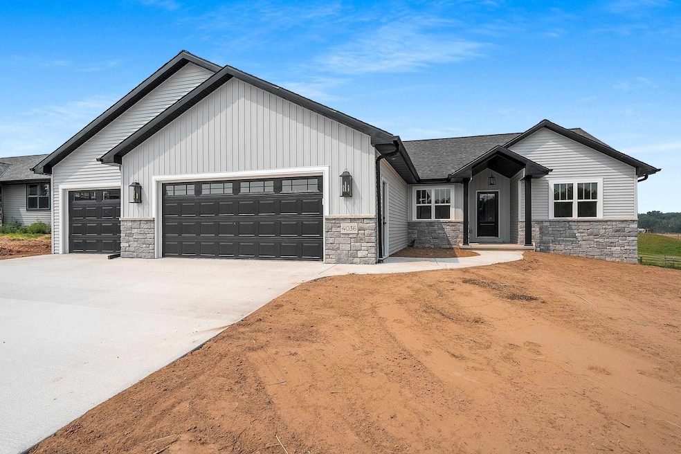 4036 Antwerp Ave, Howard, WI 54313 - photo 1