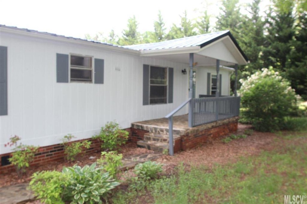 4187 Rabbit Crossing Ln, Conover, NC 28613 - photo 1