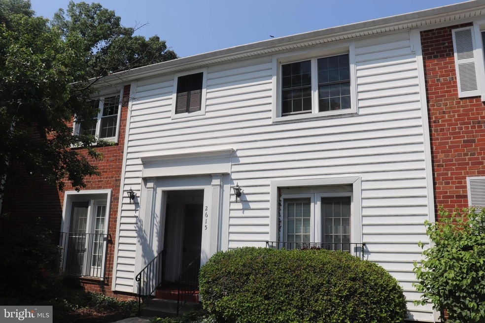 2615 S Walter Reed Dr unit B, Arlington, VA 22206 - photo 1