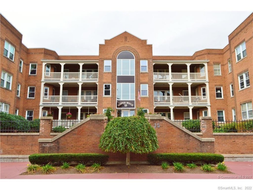 15 Highland St unit 202, West Hartford, CT 06119 - photo 1