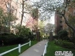 34 Cathedral Ave unit 1E, Hempstead, NY 11550 - photo 1