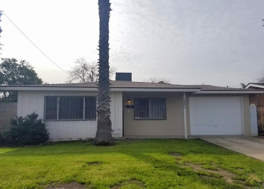 1201 13th St, Wasco, CA 93280 - photo 1