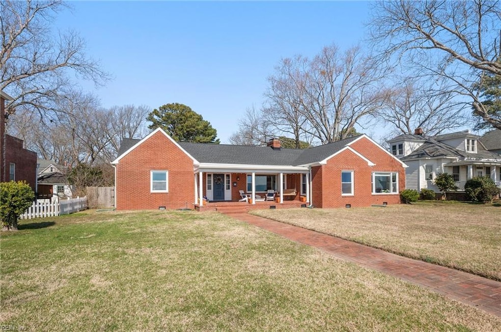 1119 Chesapeake Ave, Hampton, VA 23661 - photo 1