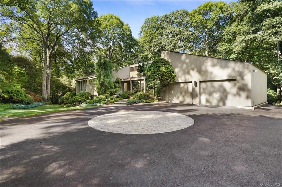 10 High Point Cir, Chappaqua, NY 10514 - photo 1