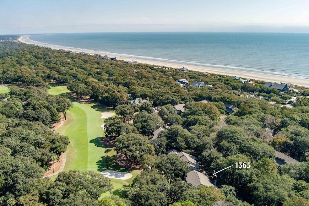 1365 Fairway Oaks