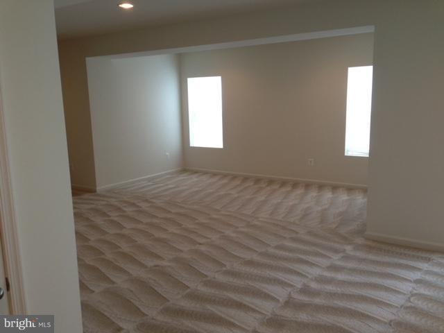 7215 Autumn Blaze Ct, Clinton, MD 20735 - photo 1