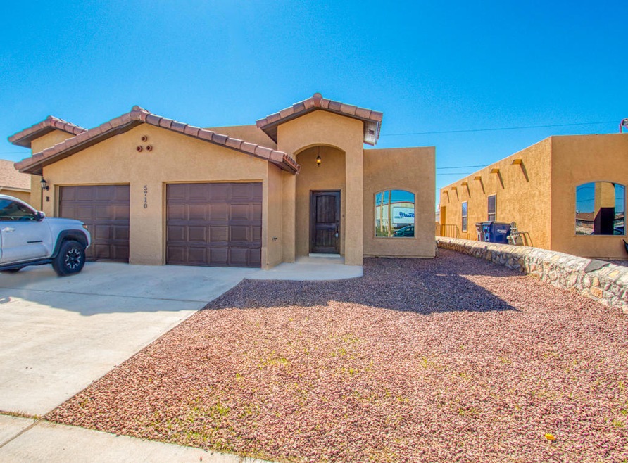 5710 Saluki Dr unit A and B, El Paso, TX 79924 - photo 1