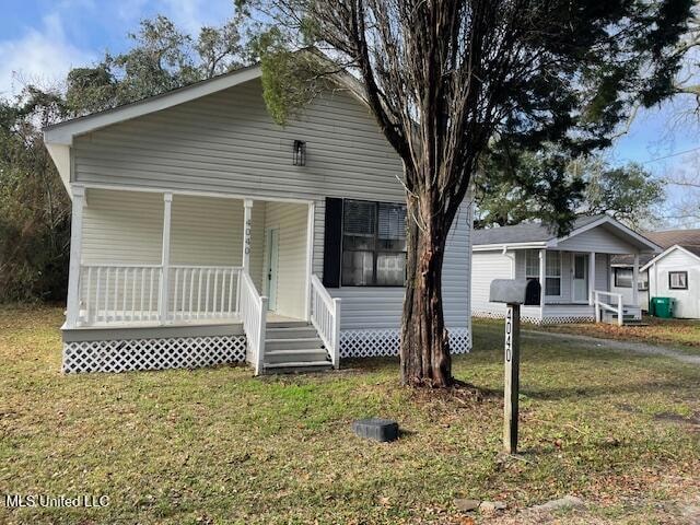 4040 W Pine St, Moss Point, MS 39563 - photo 1