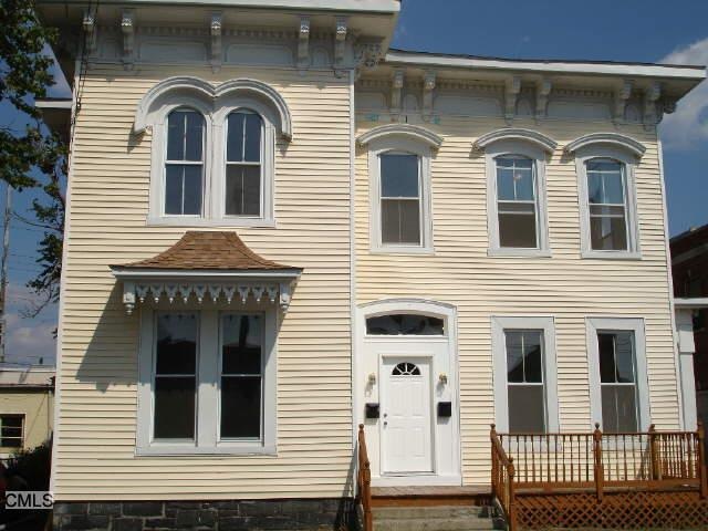 125 Clarence St unit UPPER, Bridgeport, CT 06608 - photo 1