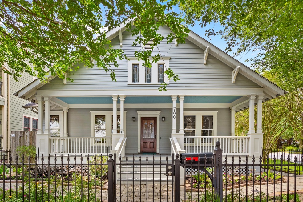 700 E 9th St, Houston, TX 77007 - photo 1