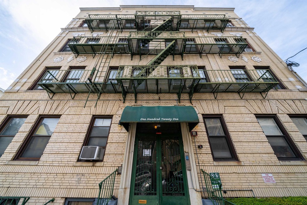 121 Garrison Ave unit 202, Jersey City, NJ 07306 - photo 1