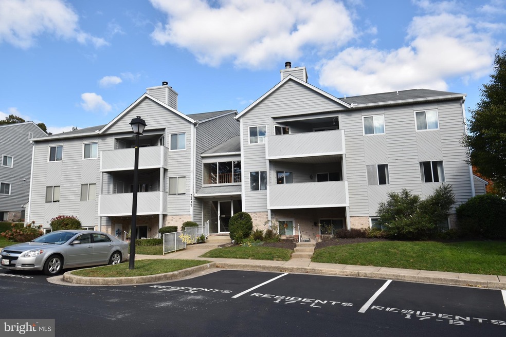 2217 Lowells Glen Rd unit H, Parkville, MD 21234 - photo 1