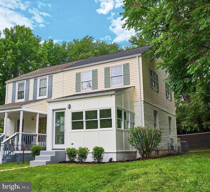 2718 Farnsworth Dr, Alexandria, VA 22303 - photo 1