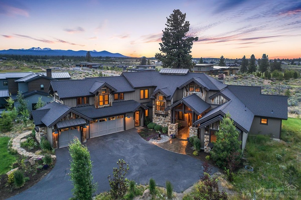 61492 Weinhard Ct, Bend, OR 97702 - photo 1