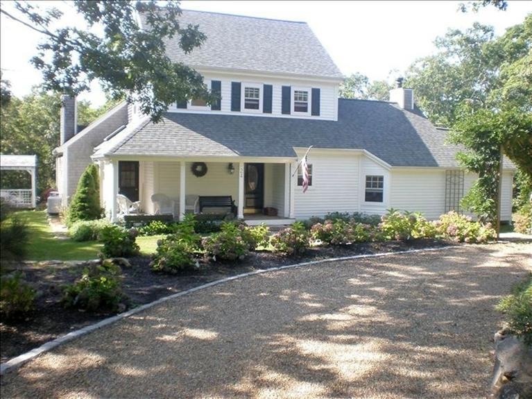 24 Meadow View Rd, Oak Bluffs, MA 02557 - photo 1